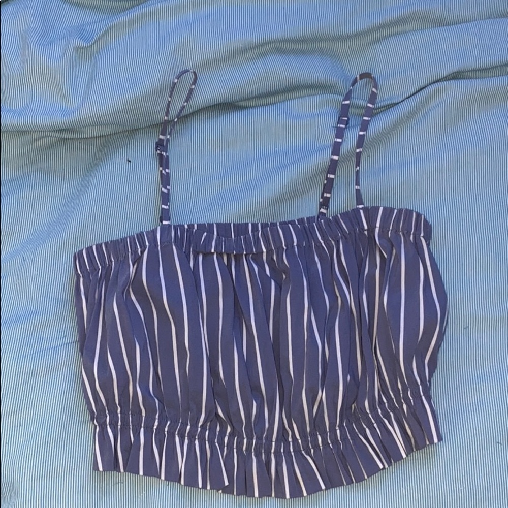 Urban outfitters crop top